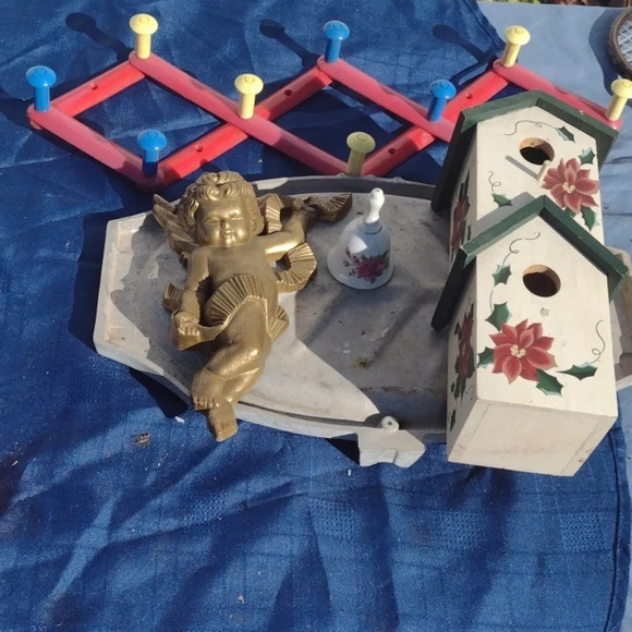 Birdhouse+Cherub Figure & Bonus Items - Picture 1 of 5